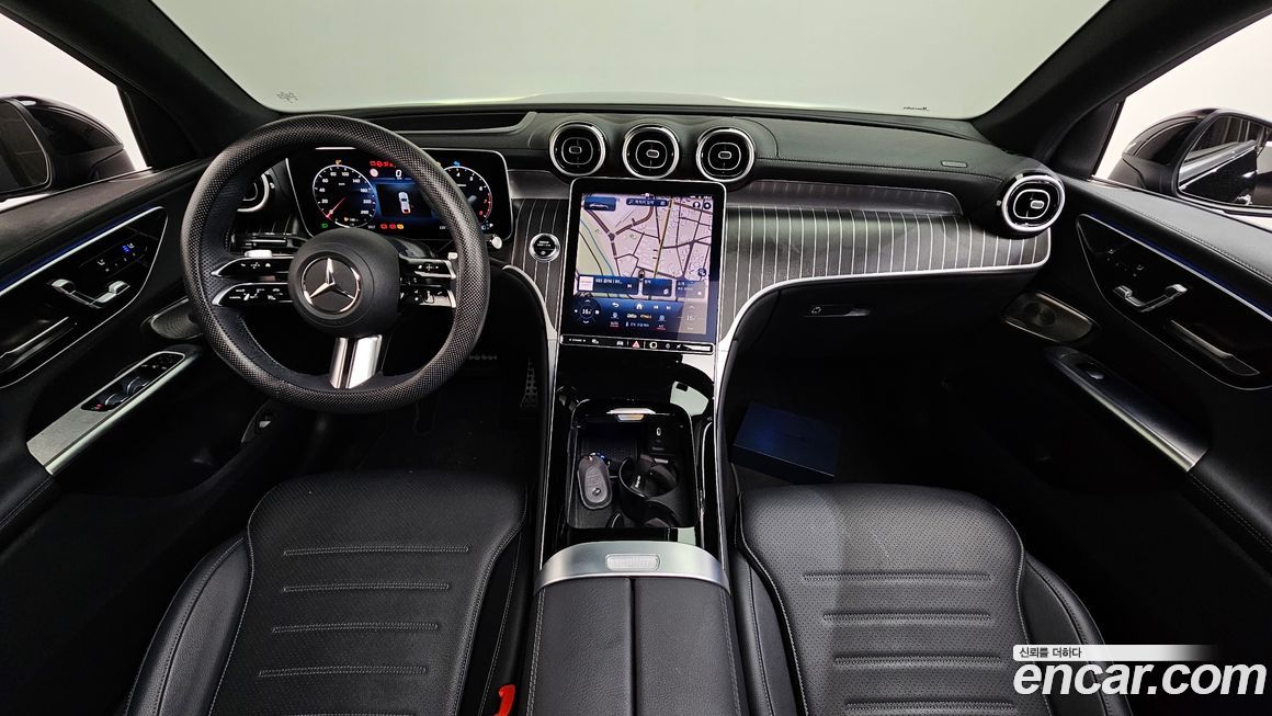 Mercedes-Benz GLC-Class 2024