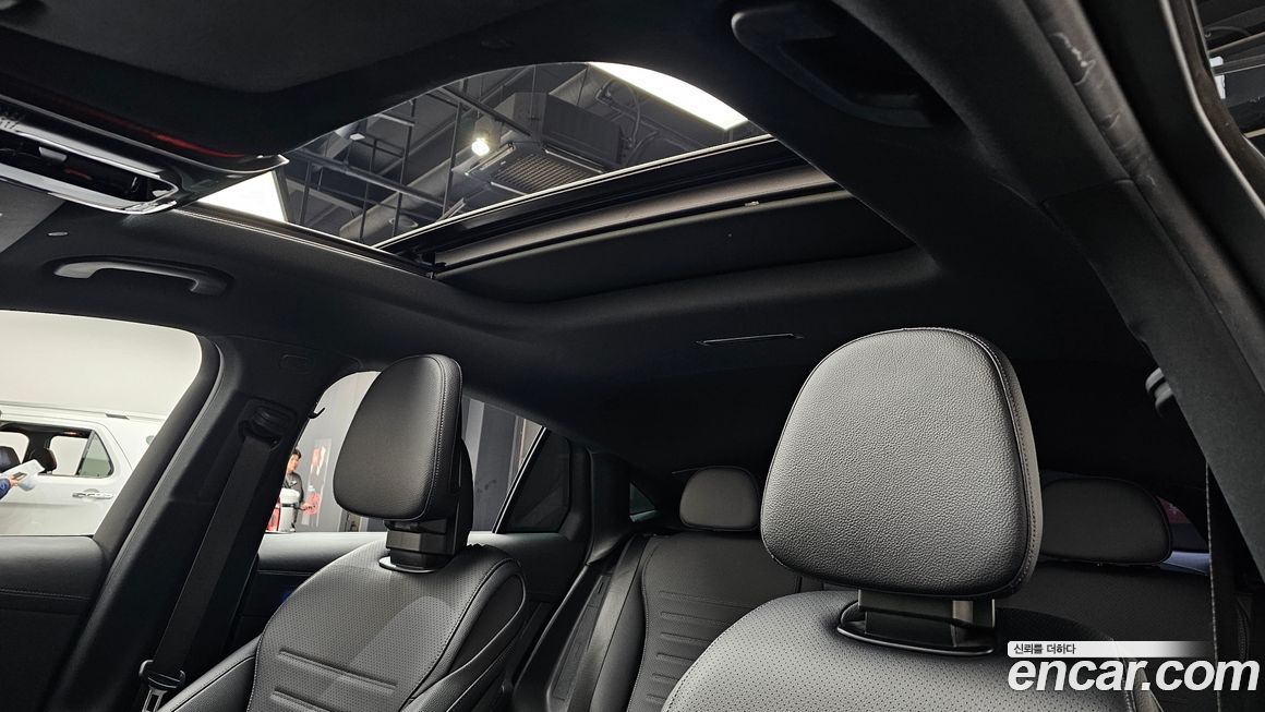 Mercedes-Benz GLC-Class 2024