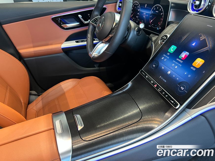 Mercedes-Benz GLC-Class 2025