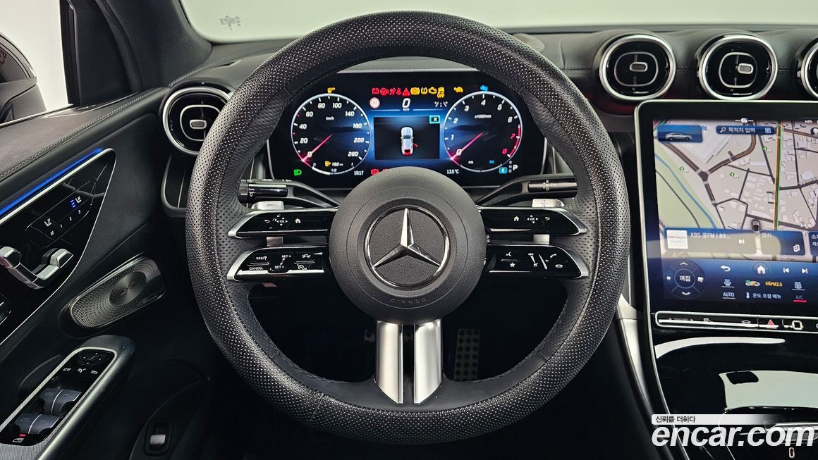 Mercedes-Benz GLC-Class 2024