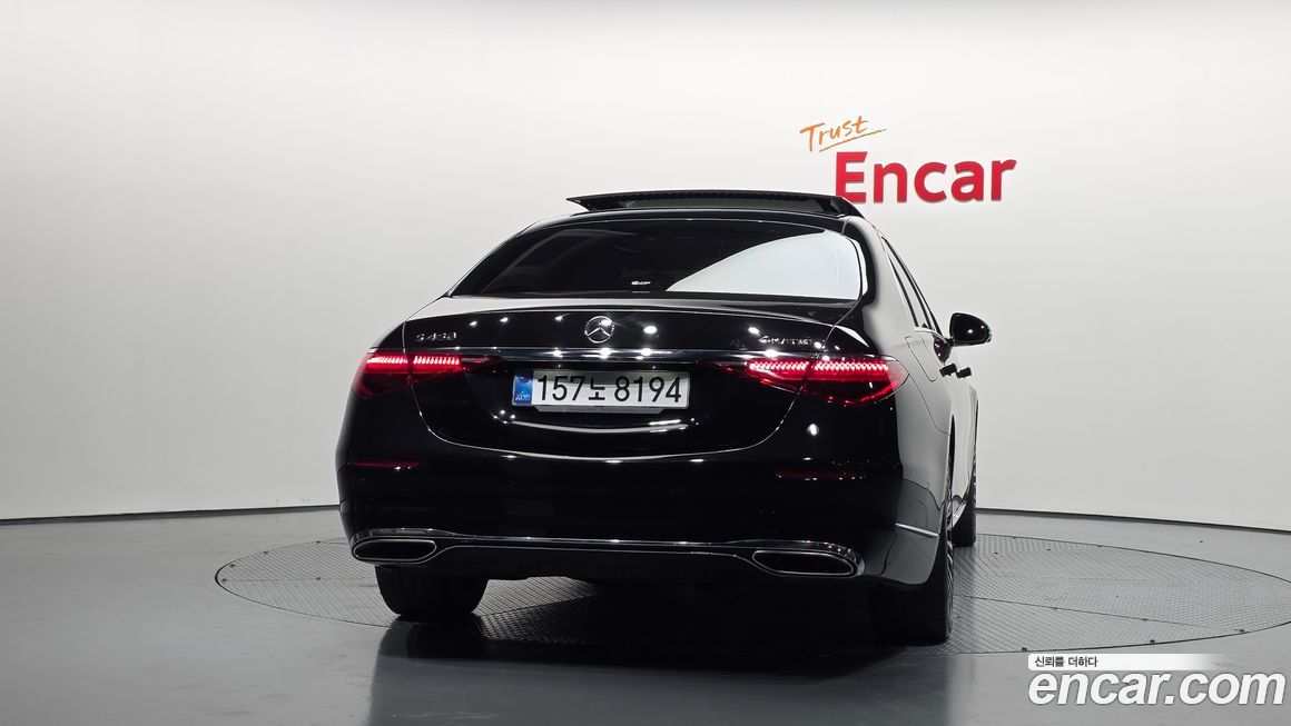 Mercedes-Benz S-Class 2022