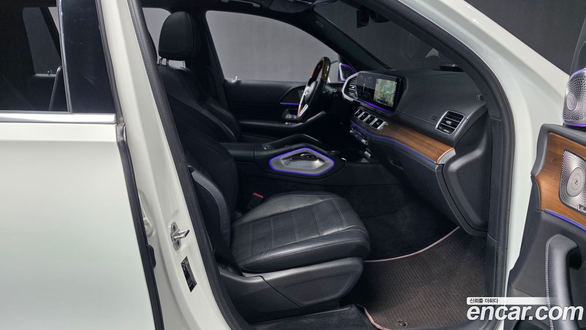 Mercedes-Benz GLS-Class 2021