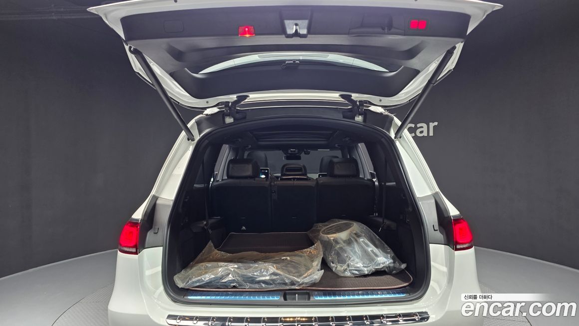 Mercedes-Benz GLS-Class 2021