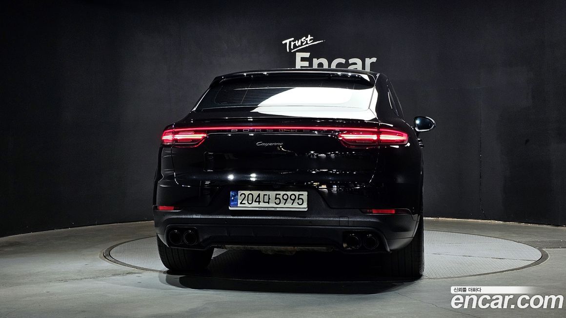 Porsche Cayenne 2023