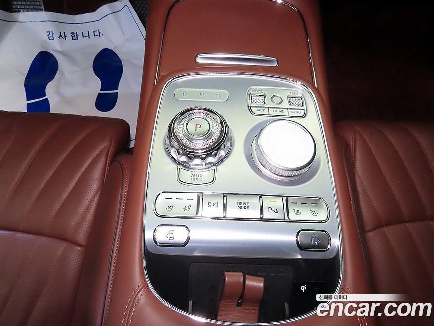 Genesis G90 2023