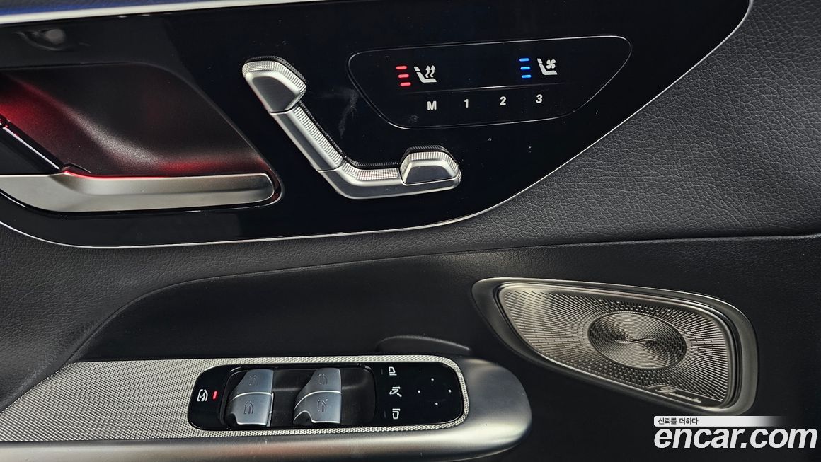 Mercedes-Benz GLC-Class 2024