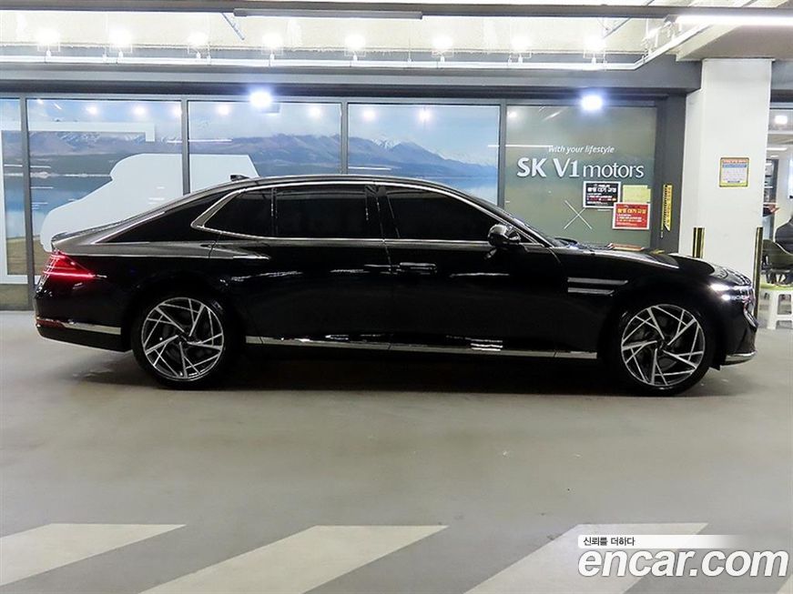 Genesis G90 2023
