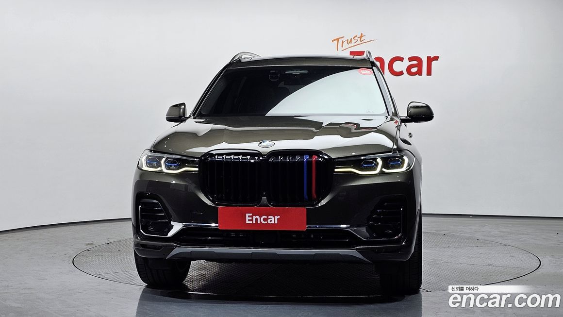 BMW X7 2022