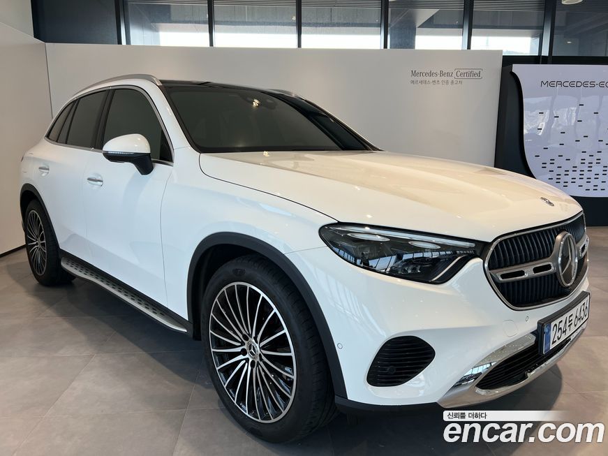 Mercedes-Benz GLC-Class 2025