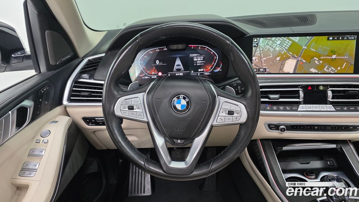 BMW X7 2021