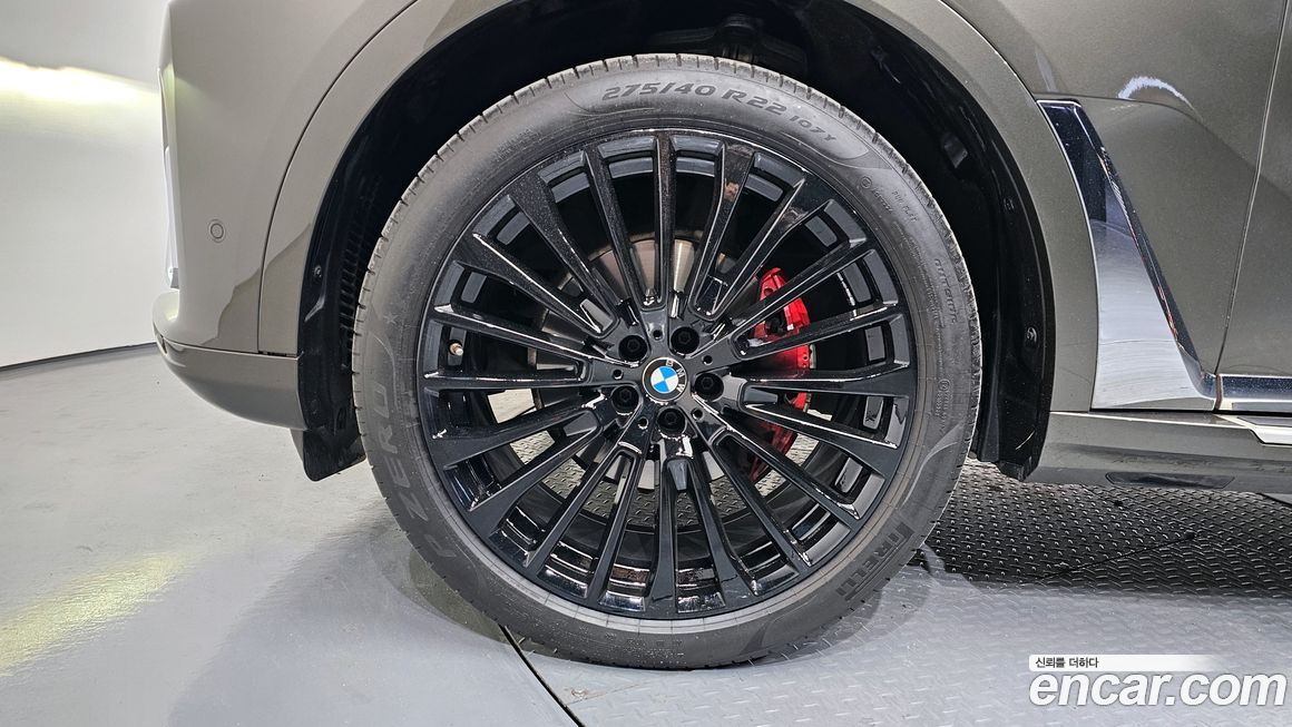 BMW X7 2022