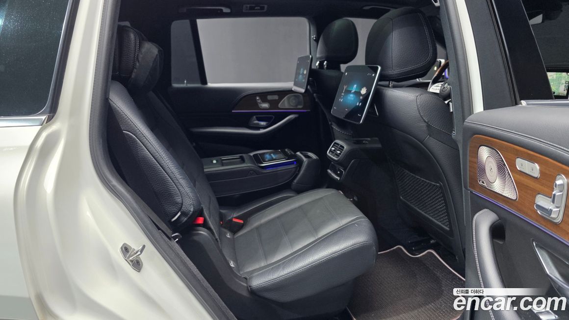 Mercedes-Benz GLS-Class 2021