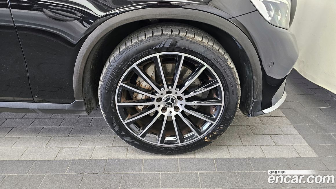 Mercedes-Benz GLC-Class 2019