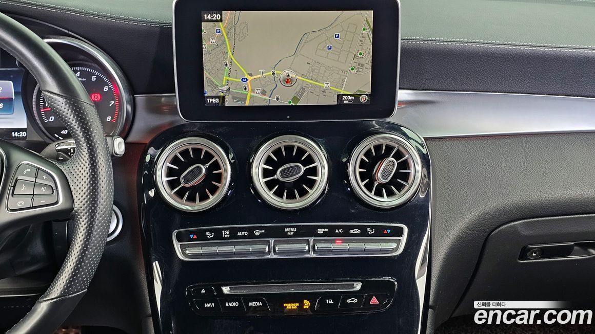 Mercedes-Benz GLC-Class 2019