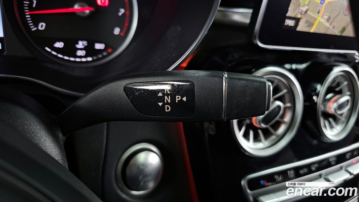 Mercedes-Benz GLC-Class 2019