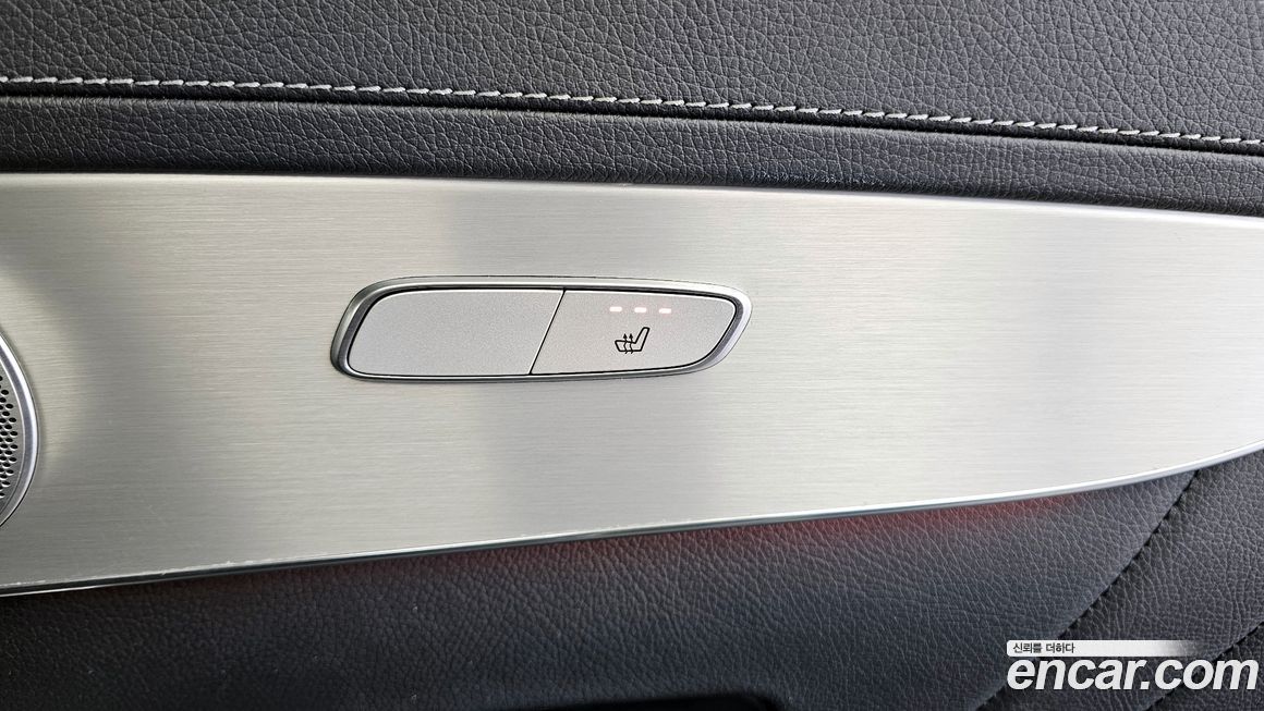 Mercedes-Benz GLC-Class 2019