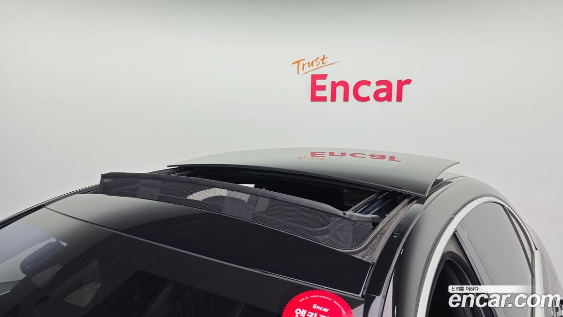 Mercedes-Benz S-Class 2021