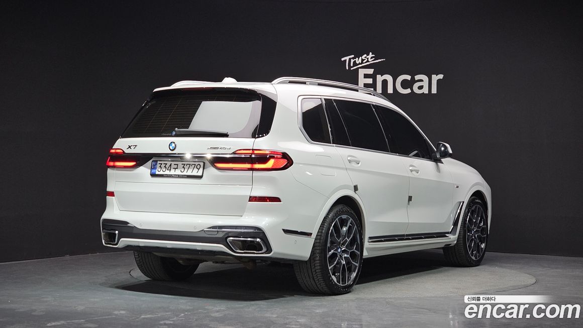 BMW X7 2024