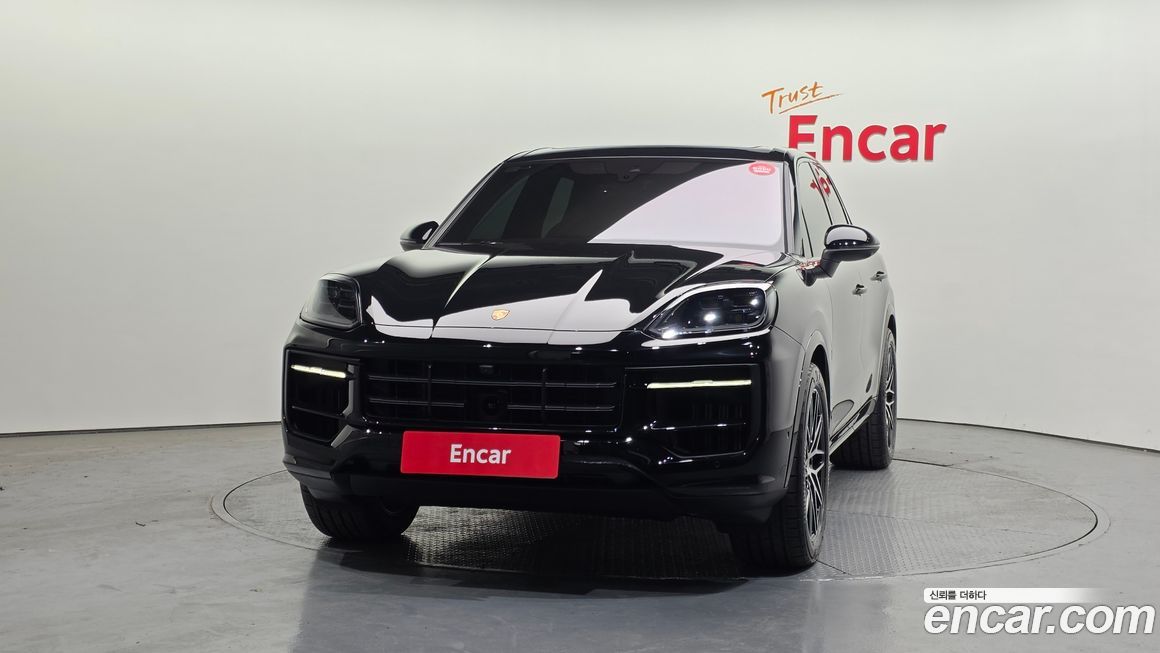 Porsche Cayenne 2025
