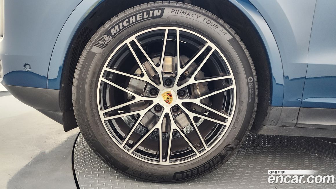 Porsche Cayenne 2024