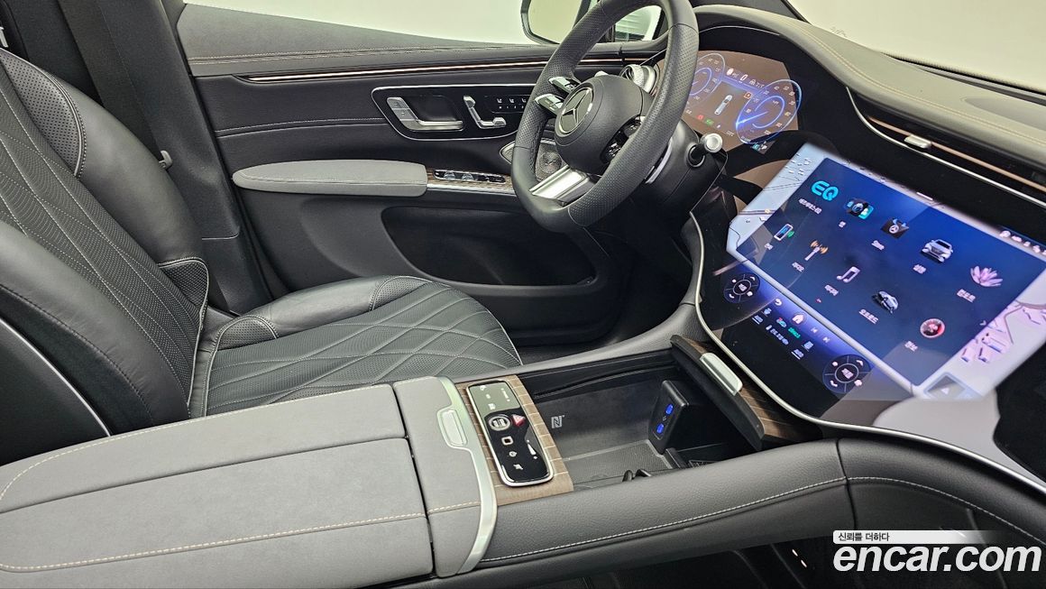 Mercedes-Benz EQS 2024