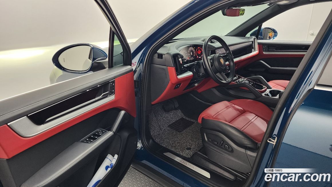 Porsche Cayenne 2024