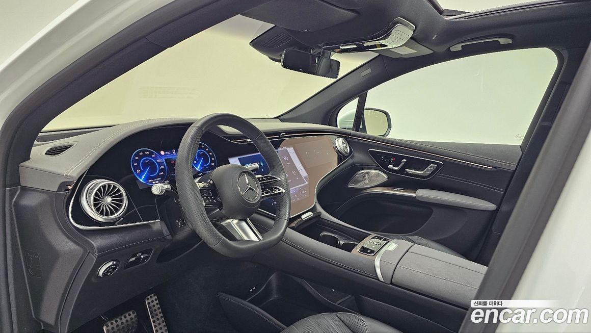 Mercedes-Benz EQS 2024