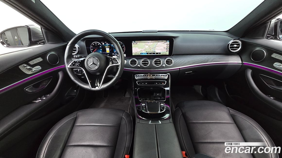 Mercedes-Benz E-Class 2023