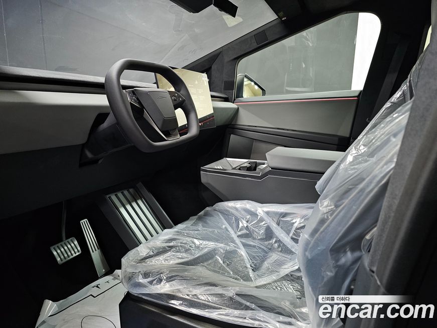 Tesla Cybertruck 2026