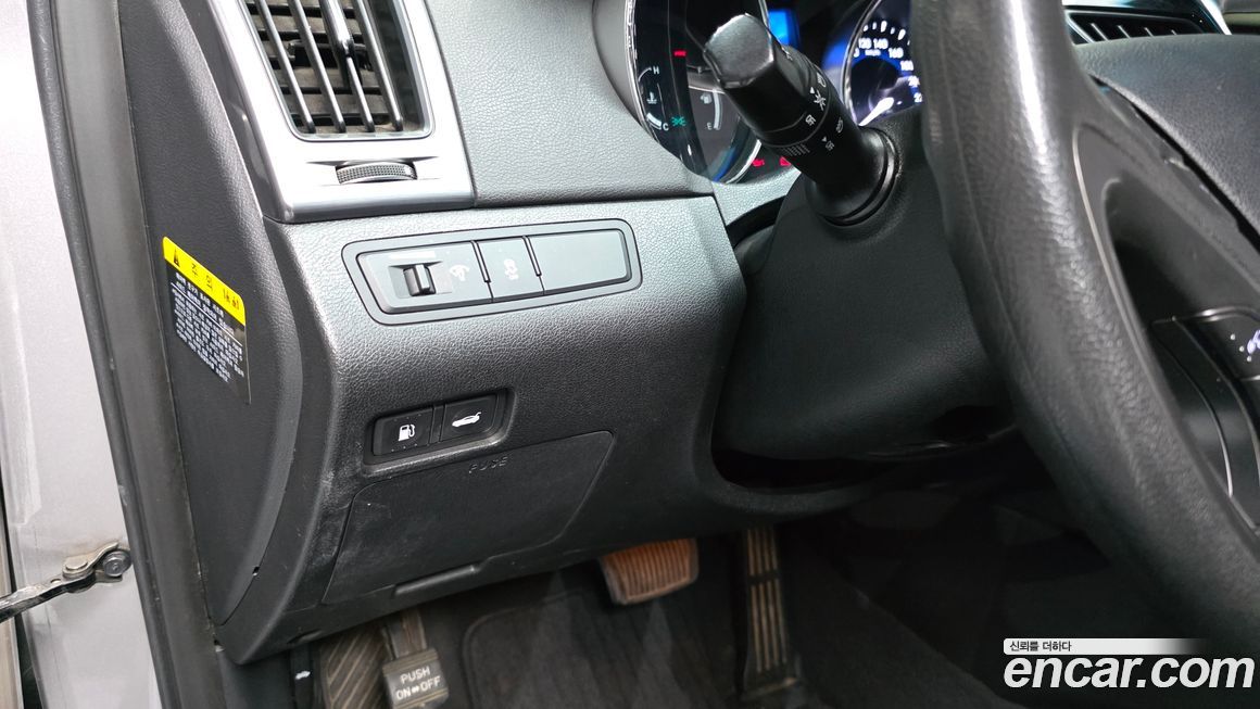 Hyundai Sonata 2012