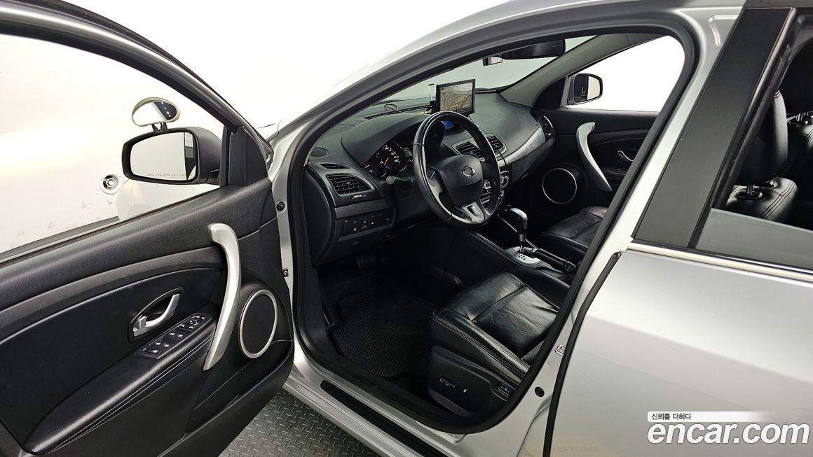 Renault-KoreaSamsung SM3 2010