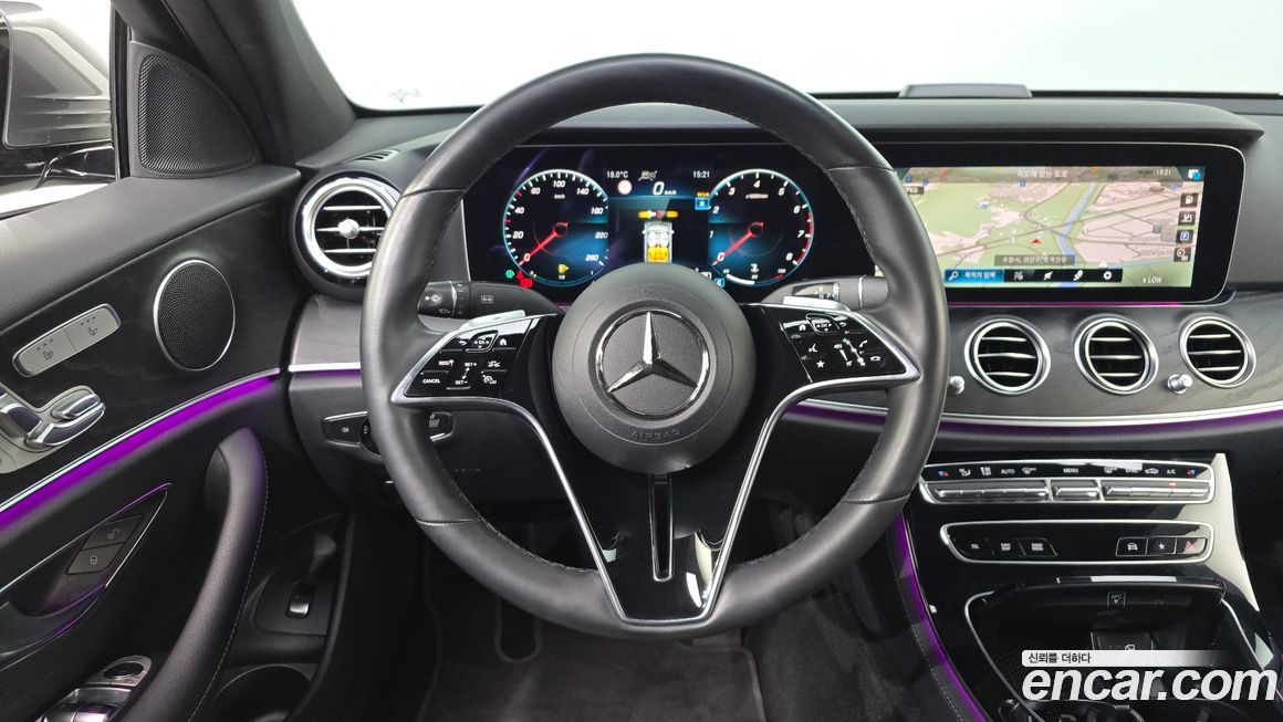 Mercedes-Benz E-Class 2023