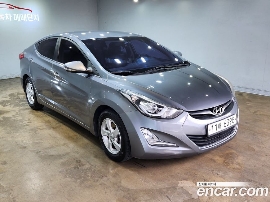 Hyundai AVANTE 2016