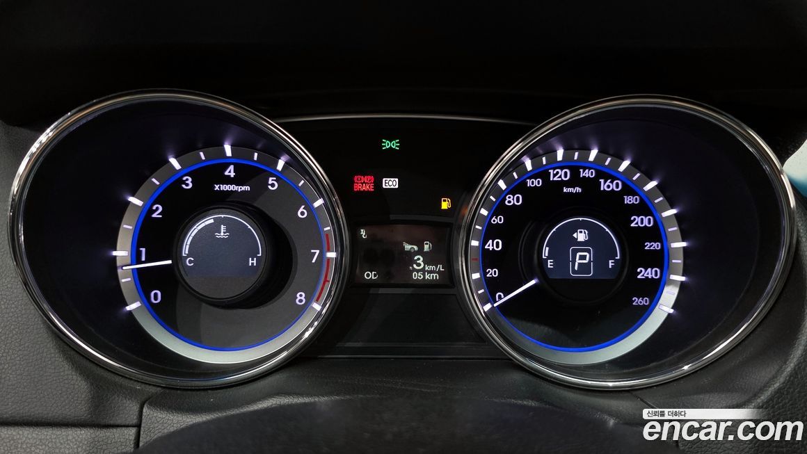 Hyundai Sonata 2010