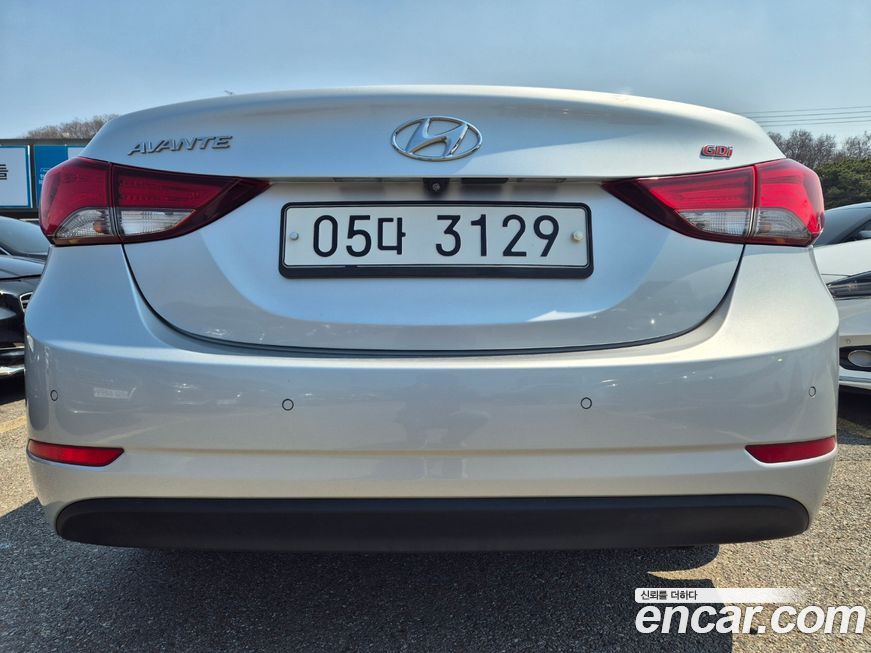 Hyundai AVANTE 2015