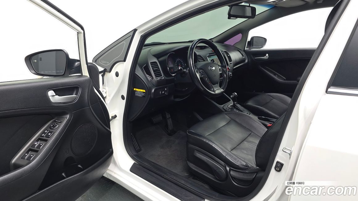 Kia K3 2013