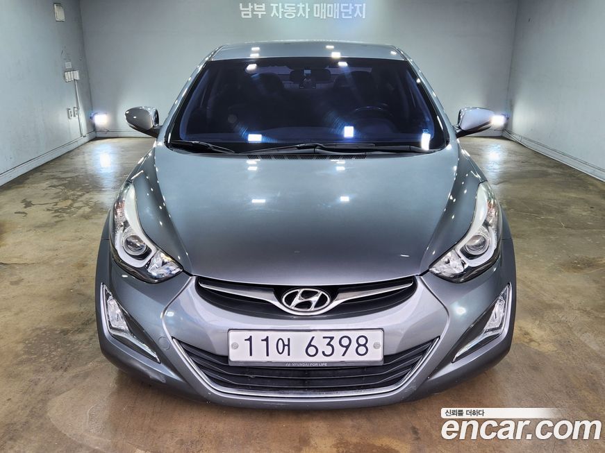 Hyundai AVANTE 2016