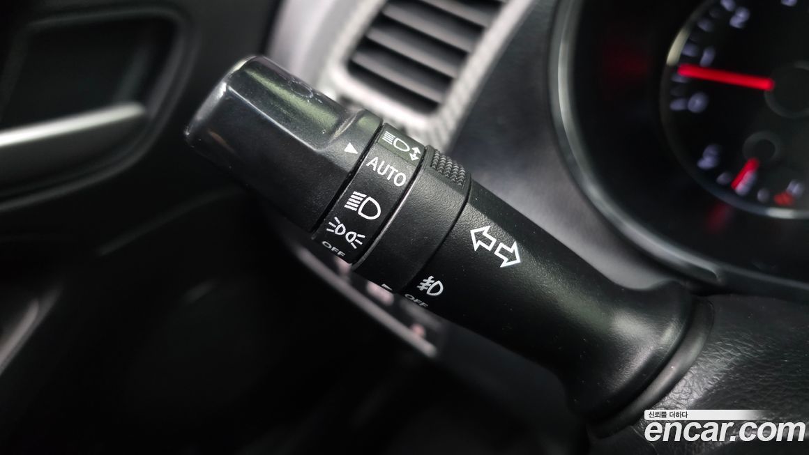 Kia K3 2013