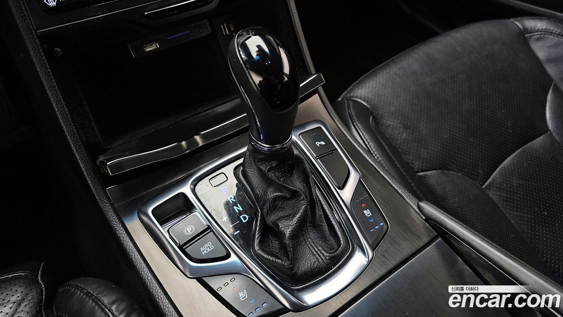 Hyundai Grandeur 2015