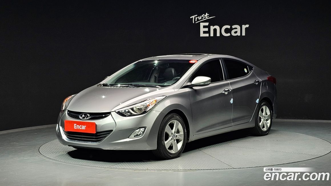 Hyundai AVANTE 2012