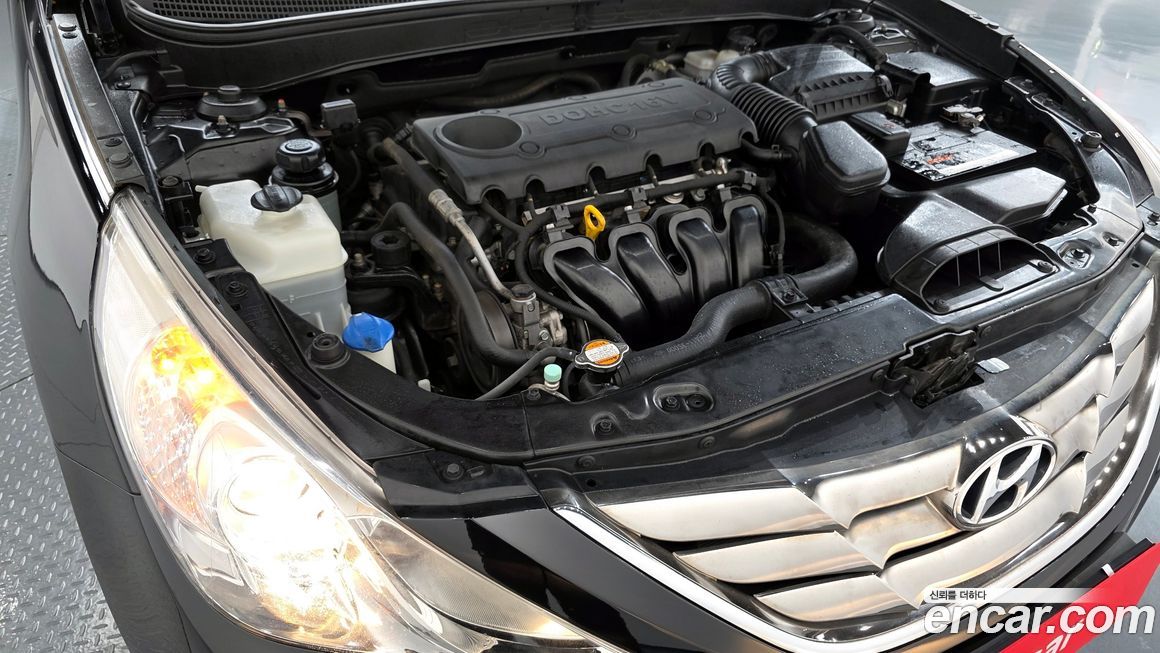 Hyundai Sonata 2010