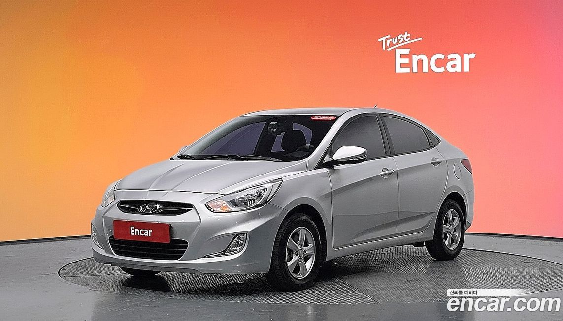 Hyundai Accent 2012