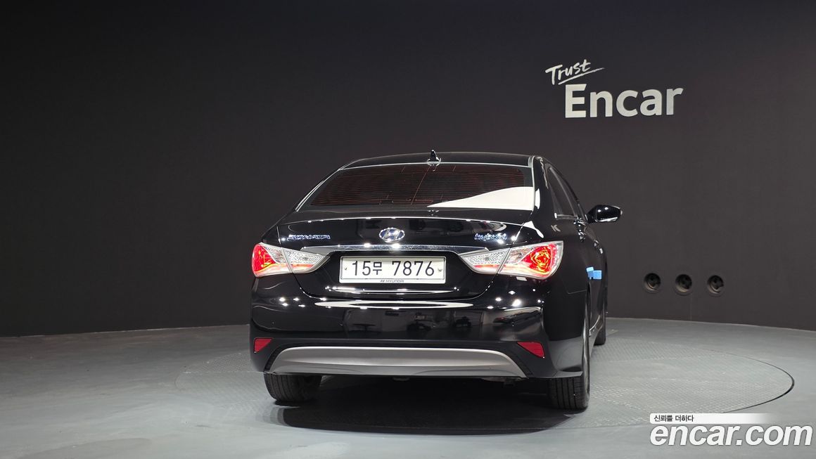 Hyundai Sonata 2012