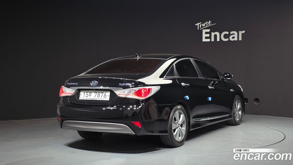 Hyundai Sonata 2012