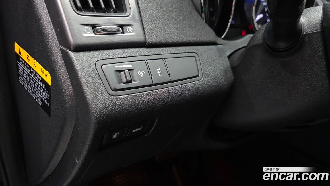 Hyundai Sonata 2012
