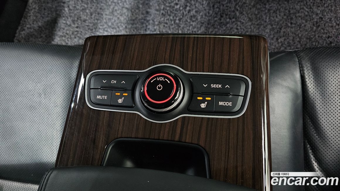 Kia K7 2015