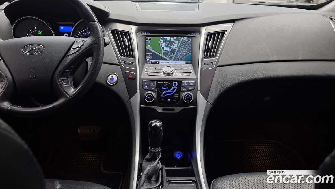 Hyundai Sonata 2012