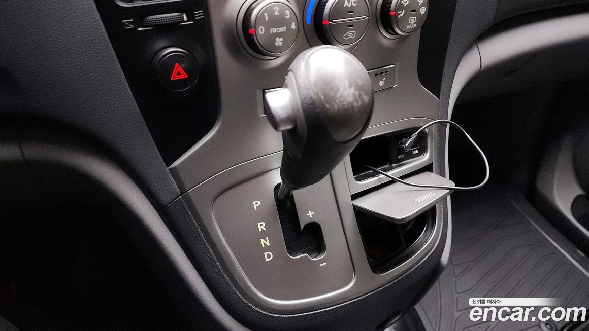 Hyundai Starex 2013