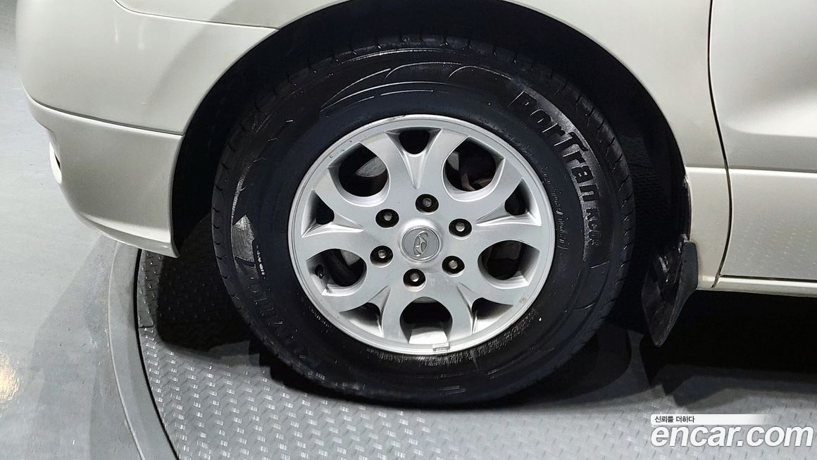 Hyundai Starex 2013