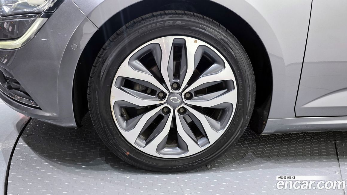 Renault-KoreaSamsung SM6 2017